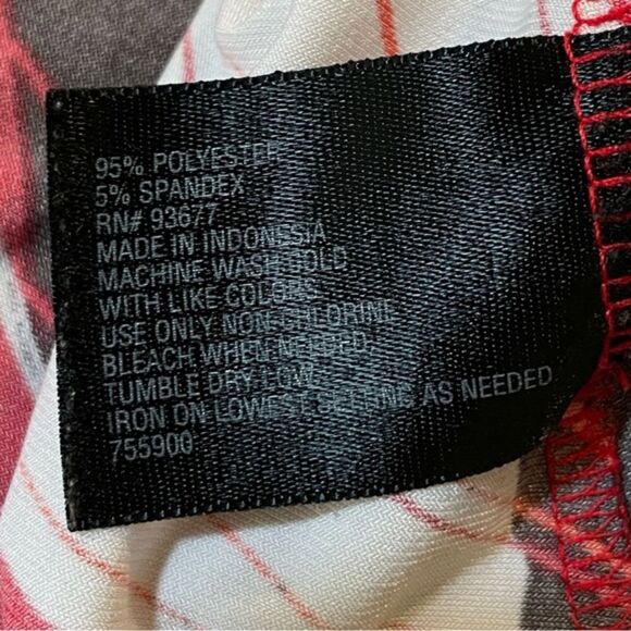 Worthington Red Black Yellow Print Sleeveless V Neck Liquid Knit Shirt Top Sz PL - Picture 3 of 7